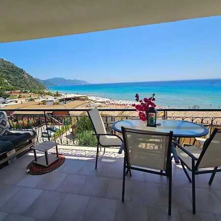Corfu Dream Holidays Standarts * Πέλεκας